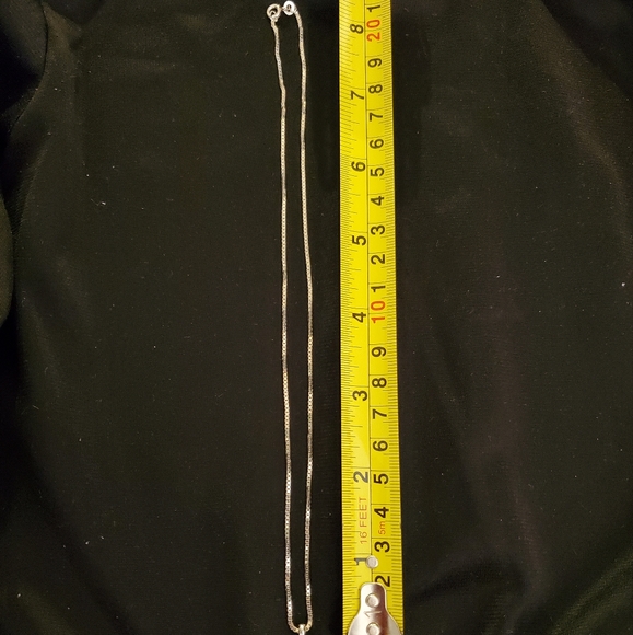 Michael Hill Pendant with 1/4 Carat Total Weight of Diamonds in 10kt White Gold - Picture 9 of 15